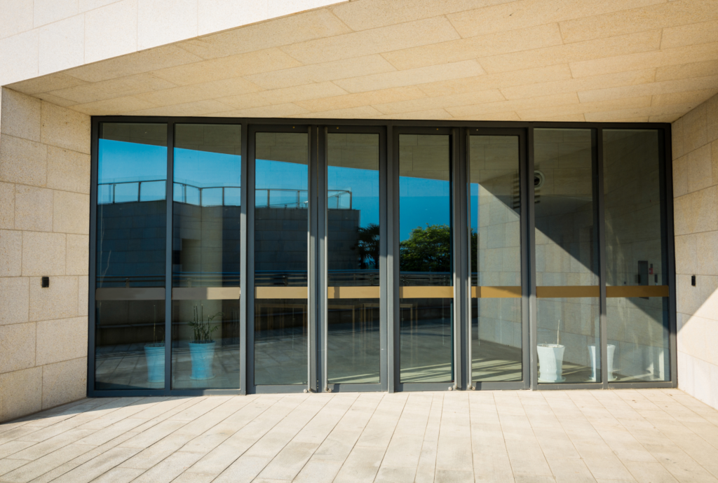 Werribee Front Yard – Casement Window – Highlight Windows